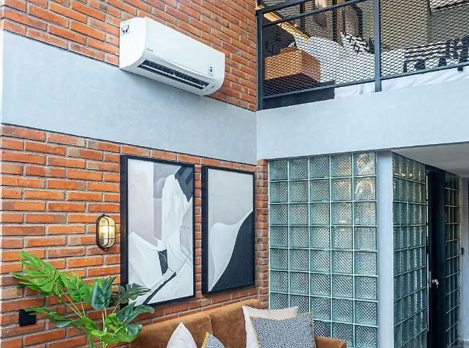 Tarate Loft Aparthotel 3*