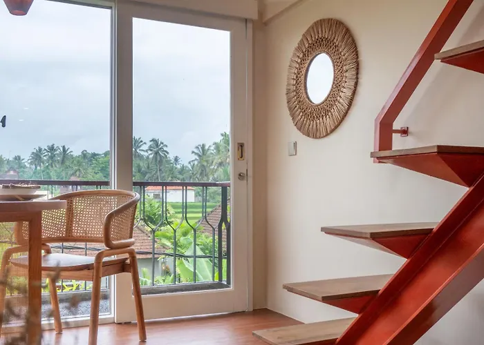 Tarate Loft Aparthotel 3*